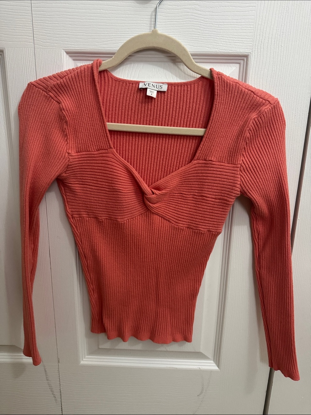 VENUS Coral Ribbed Twist-Front Long Sleeve Top Women Size small